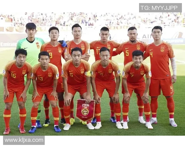 足球明星分享对其他球员比赛表现的独特见解与评价 足球明星分享对其他球员比赛表现的独特见解与评价